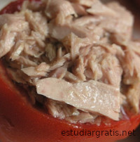 Receta y preparación de tomates rellenos de atun