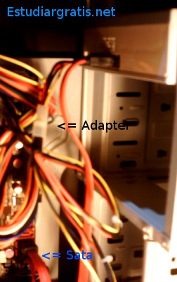 Installation CD reader adapter into the electrical power sata